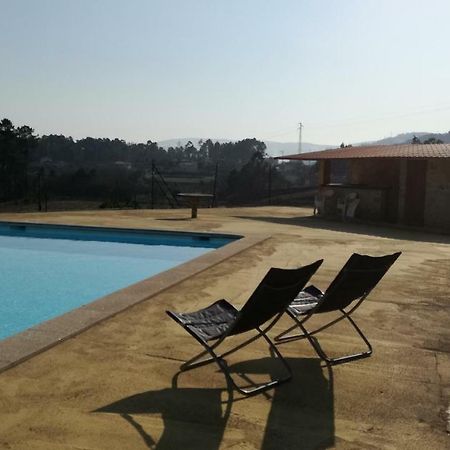 Casa Na Quinta De Valinhas Apartment Vitorino dos Piaes Exterior photo