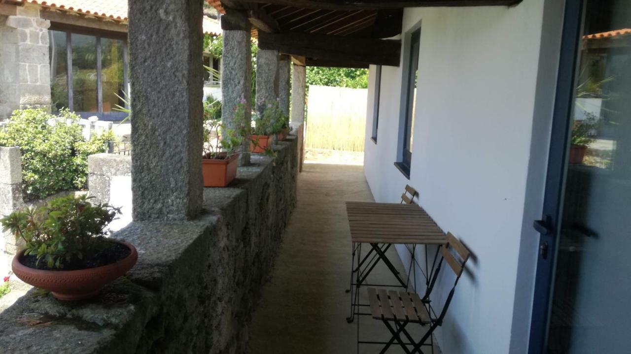 Casa Na Quinta De Valinhas Apartment Vitorino dos Piaes Exterior photo